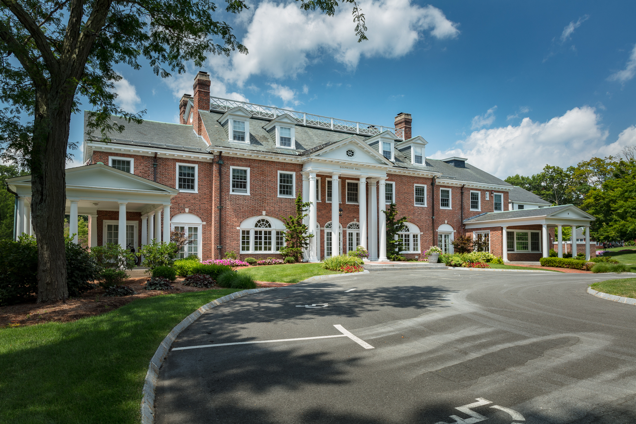 Bay Path Undergraduate and Graduate Programs Rank High on Intelligent